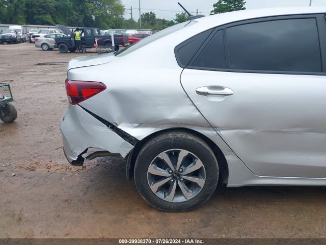 3KPA24AD5ME386029 KIA RIO S