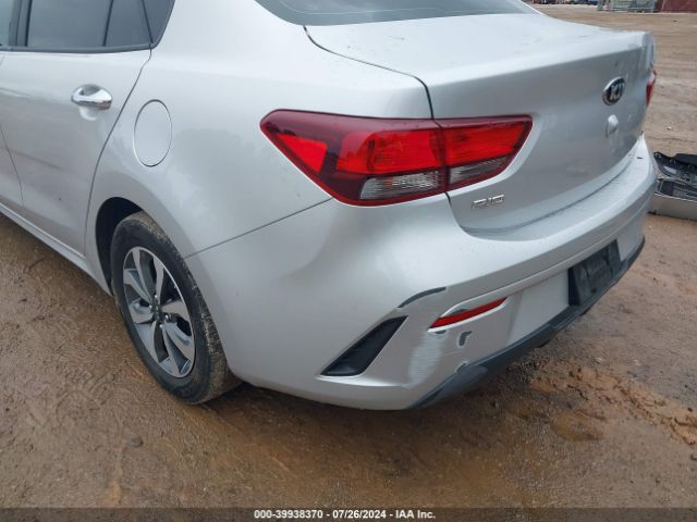 3KPA24AD5ME386029 KIA RIO S