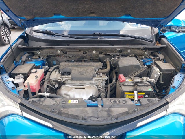 Toyota Rav4 Xle 2018 JTMWFREV8JJ187534 Image 10