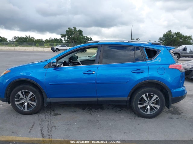 Toyota Rav4 Xle 2018 JTMWFREV8JJ187534 Image 14