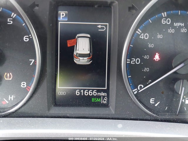 Toyota Rav4 Xle 2018 JTMWFREV8JJ187534 Image 15