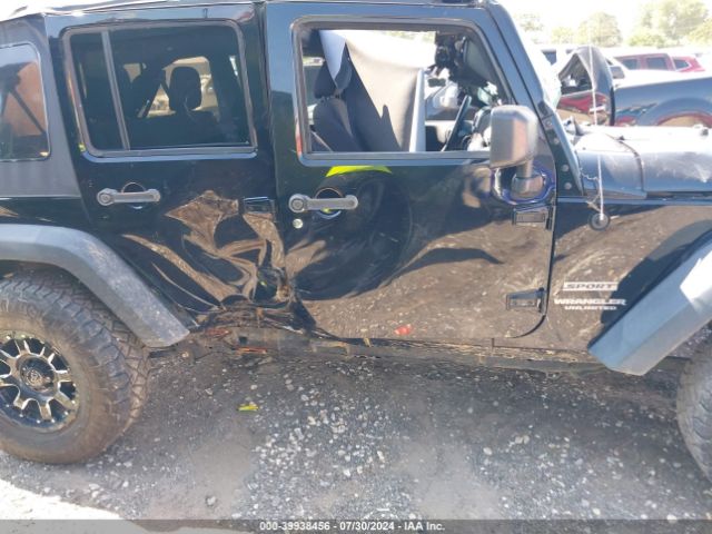 1C4BJWDG1FL589101 Jeep Wrangler Unlimited Sport