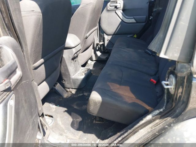 1C4BJWDG1FL589101 Jeep Wrangler Unlimited Sport