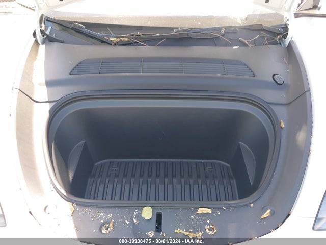 Tesla Model Y Long Range/rwd 2024 7SAYGDED4RF093754 Image 10