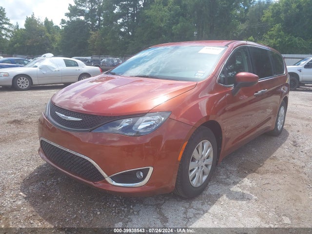 Chrysler PACIFICA L 2018 2C4RC1AG9JR163575 Image 2