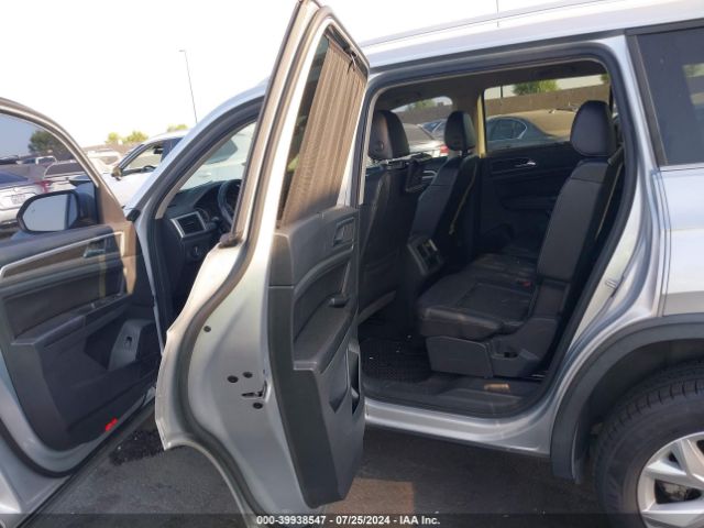 1V2DR2CA8JC560922 Volkswagen Atlas 3.6l V6 Se/3.6l V6 Se W/technology