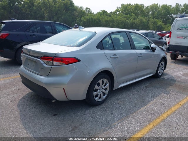 Toyota COROLLA LE 2024 5YFB4MDE3RP136586 Image 4