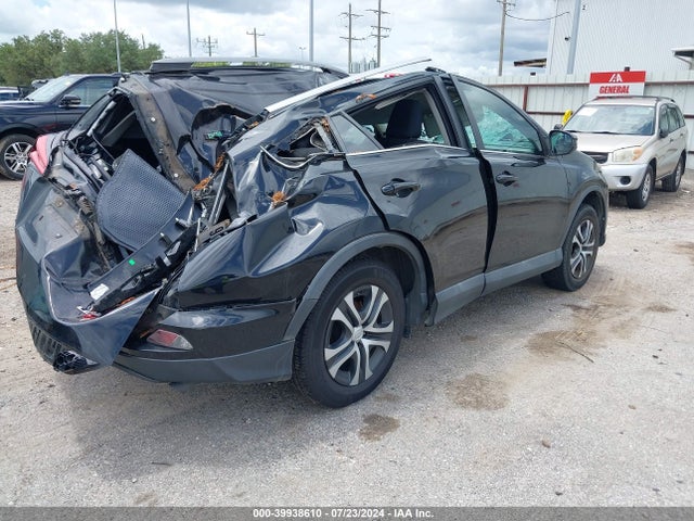 Toyota RAV4 LE 2017 2T3ZFREVXHW316236 Image 4