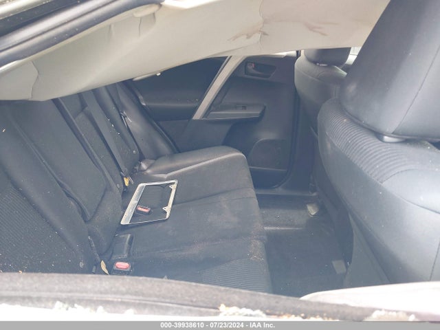 Toyota RAV4 LE 2017 2T3ZFREVXHW316236 Image 8