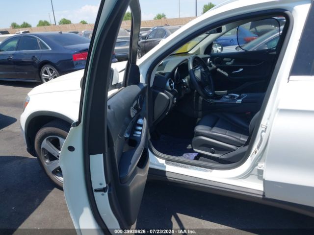 WDC0G4JB6GF054651 Mercedes-Benz GLC 300