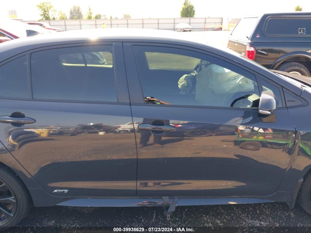 Toyota Corolla Hybrid Se 2024 JTDBDMHE5R3014296 Image 13