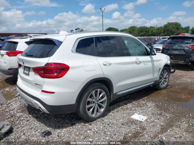 5UXTR9C52KLR05046 BMW X3 Xdrive30i