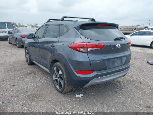 KM8J33A2XJU782715 Hyundai Tucson Value