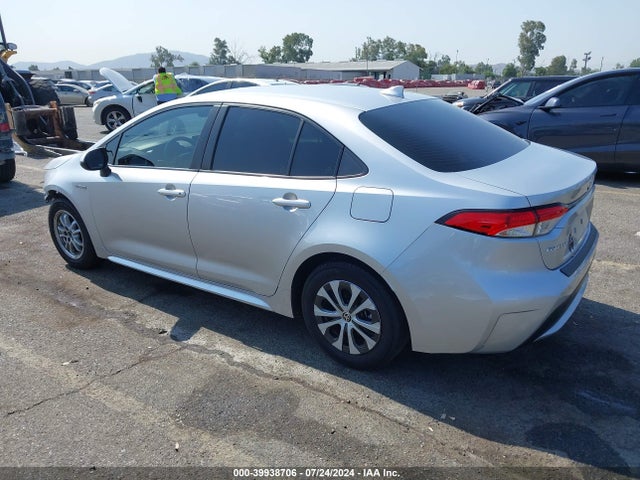 Toyota Corolla Hybrid Le 2020 JTDEBRBE9LJ006200 Image 3