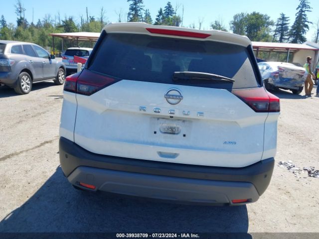 5N1BT3AB6NC730577 Nissan Rogue S Intelligent Awd