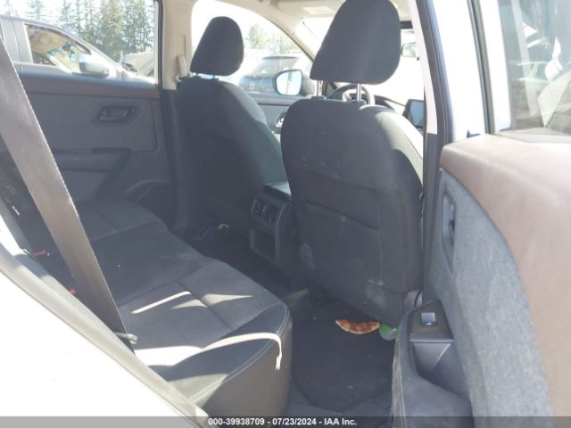 5N1BT3AB6NC730577 Nissan Rogue S Intelligent Awd
