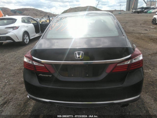 Honda ACCORD LX 2017 1HGCR2F44HA157000 Image 16