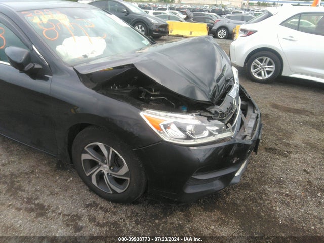 Honda ACCORD LX 2017 1HGCR2F44HA157000 Image 18