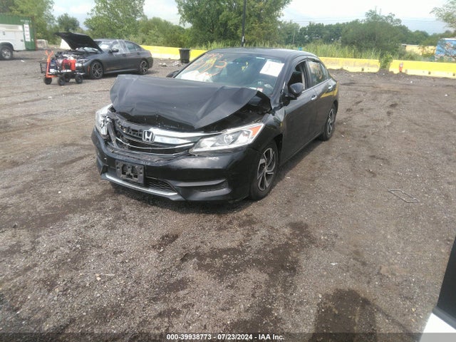 Honda ACCORD LX 2017 1HGCR2F44HA157000 Image 2