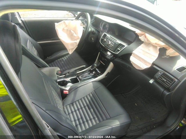 Honda ACCORD LX 2017 1HGCR2F44HA157000 Image 5