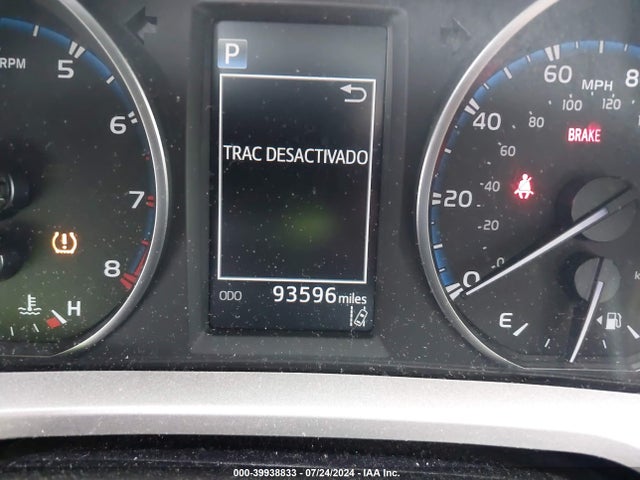 Toyota Rav4 Xle 2018 JTMRFREV6JJ726164 Image 15