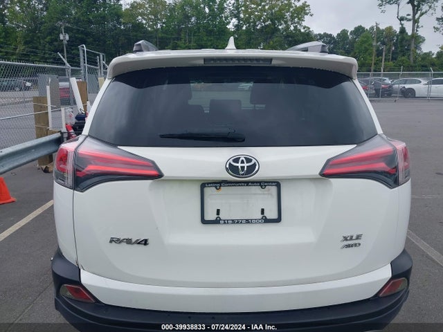 Toyota Rav4 Xle 2018 JTMRFREV6JJ726164 Image 16