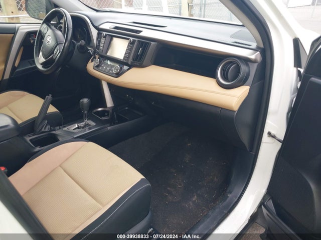 Toyota Rav4 Xle 2018 JTMRFREV6JJ726164 Image 5