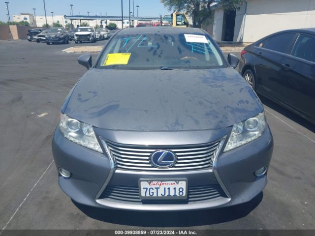 JTHBW1GG4E2049602 Lexus ES 300H