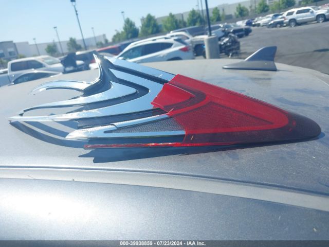 JTHBW1GG4E2049602 Lexus ES 300H
