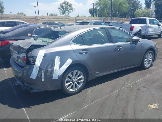 JTHBW1GG4E2049602 Lexus ES 300H