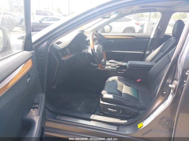 JTHBW1GG4E2049602 Lexus ES 300H