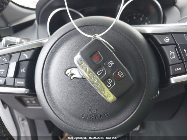 SADCL2BV5HA496688 Jaguar F-pace 35t R-sport