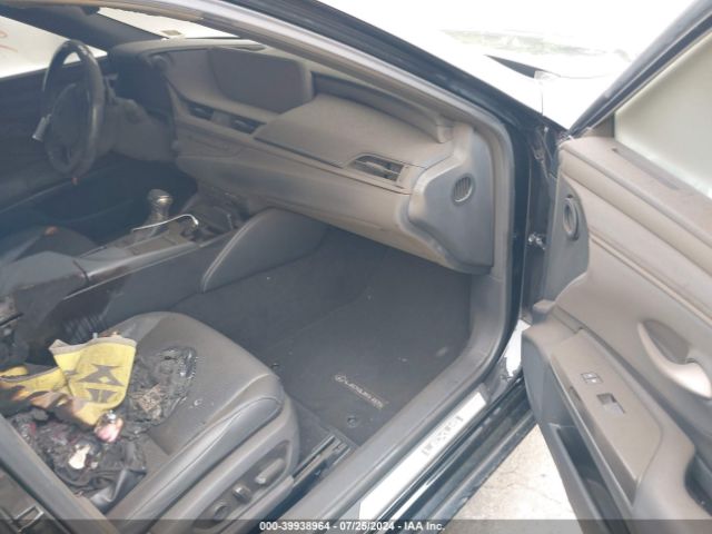58ABZ1B10KU004236 Lexus ES 350