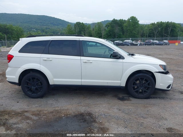 3C4PDDBG3FT749651 Dodge Journey Sxt