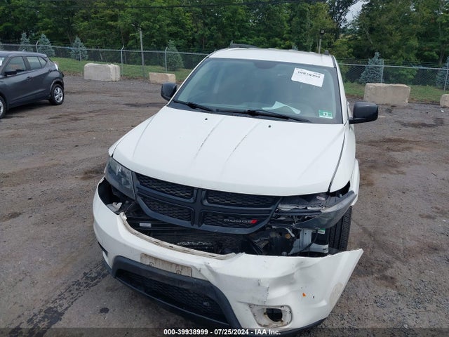 3C4PDDBG3FT749651 Dodge Journey Sxt