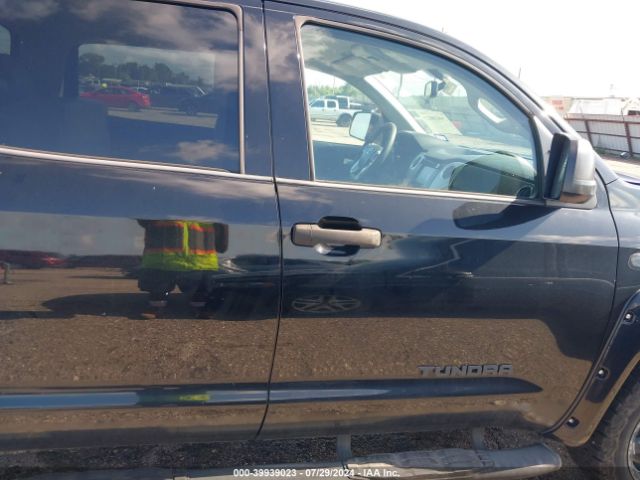 5TFEM5F13FX083947 Toyota Tundra Sr5 4.6l V8