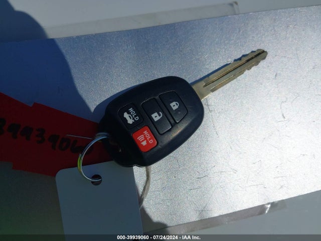 Toyota COROLLA LE 2017 5YFBURHE8HP658300 Image 11