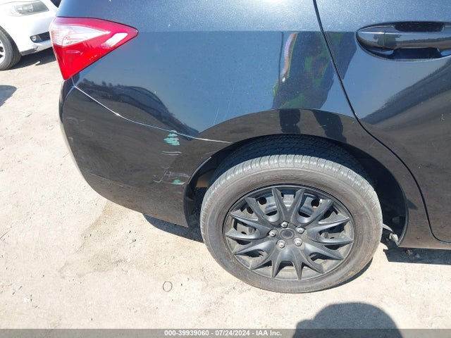 Toyota COROLLA LE 2017 5YFBURHE8HP658300 Image 22