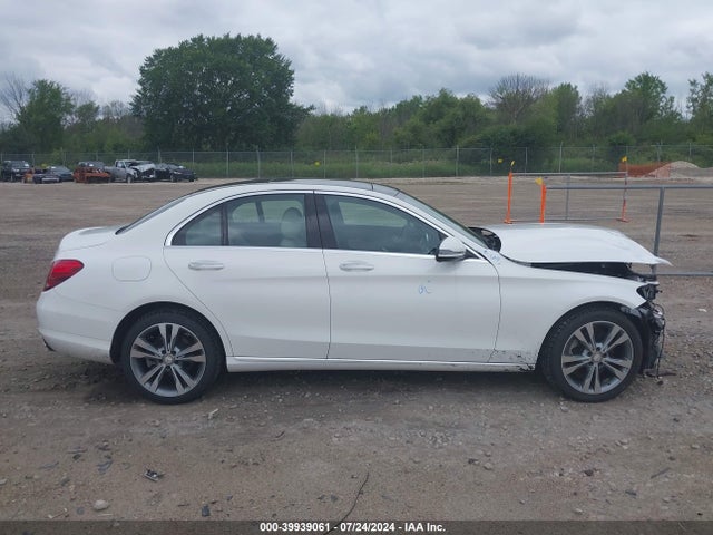 WDDWF4KB1JR399468 Mercedes-Benz C 300 4matic