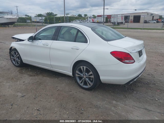 WDDWF4KB1JR399468 Mercedes-Benz C 300 4matic