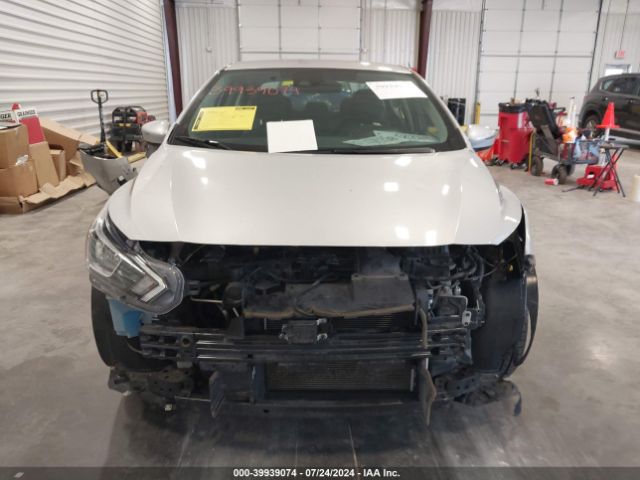 3N1CN8EV8ML883715 Nissan Versa Sv Xtronic Cvt