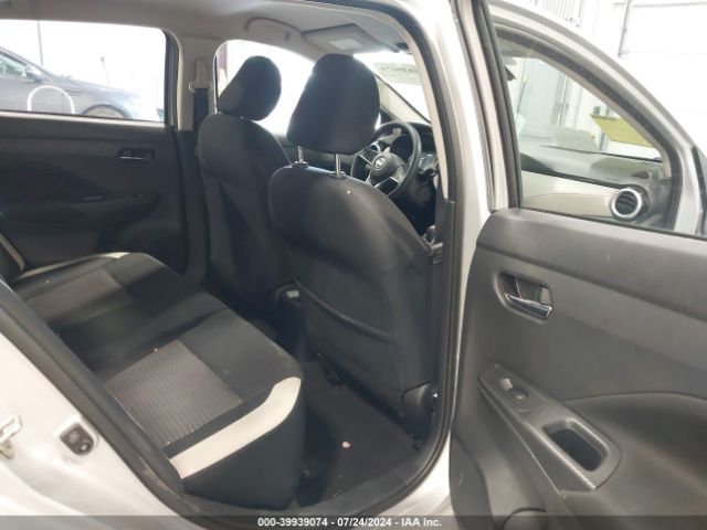 3N1CN8EV8ML883715 Nissan Versa Sv Xtronic Cvt