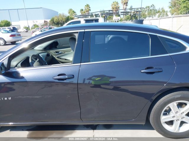 1G1ZB5ST2NF185929 Chevrolet Malibu Fwd Ls