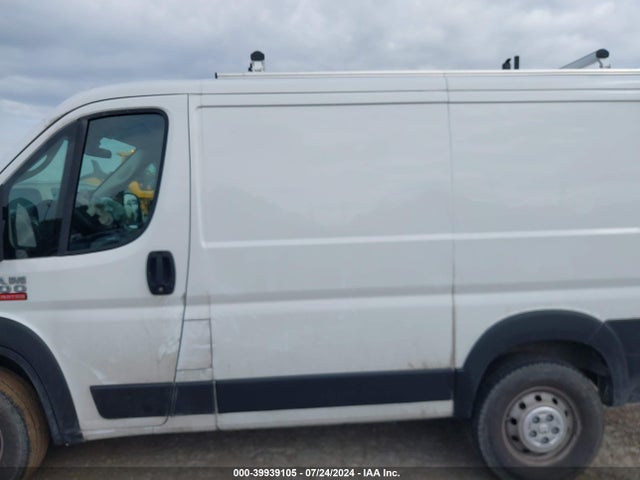 3C6LRVNG3NE132780 RAM Promaster 1500 Low Roof 118 Wb