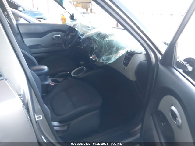 KIA Soul 2018 KNDJN2A29J7620050 Image 5