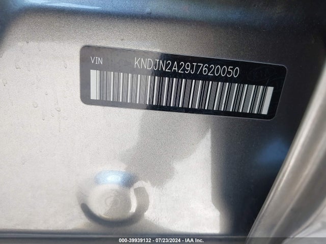 KIA Soul 2018 KNDJN2A29J7620050 Image 9