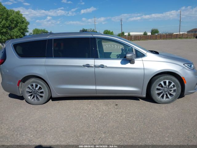 2C4RC1L71MR586149 Chrysler Pacifica Hybrid Touring L