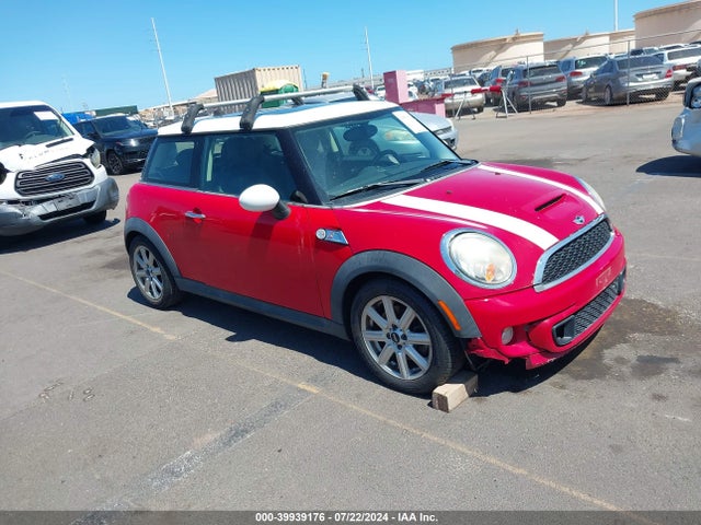 2011 MINI COOPER S WMWSV3C50BTY11962 Photo 0