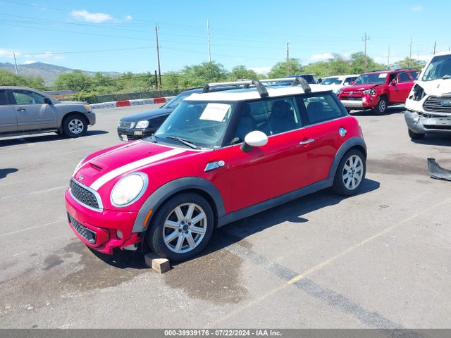 2011 MINI COOPER S WMWSV3C50BTY11962 Photo 1
