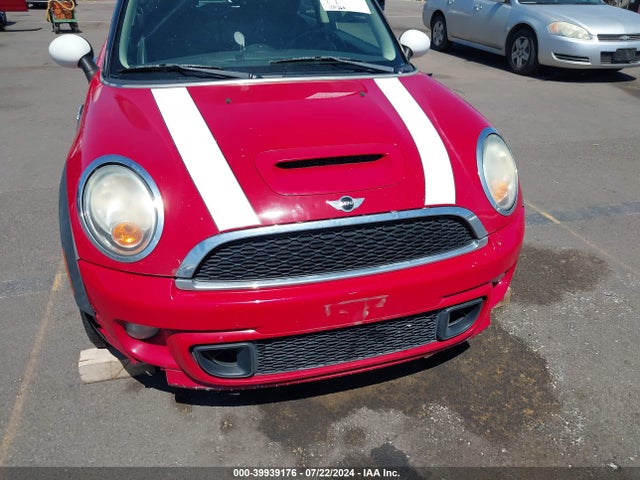 2011 MINI COOPER S WMWSV3C50BTY11962 Photo 5